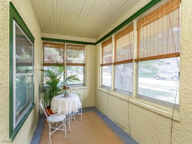 2817 61st St, Des Moines, IA 50322 - photo 4