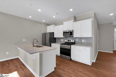 305 Billy Rd, Travelers Rest, SC 29690 - photo 5