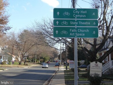 705 Park Ave, Falls Church, VA 22046 - photo 4