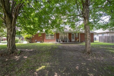 800 NW 10th St, Blue Springs, MO 64015 - photo 5