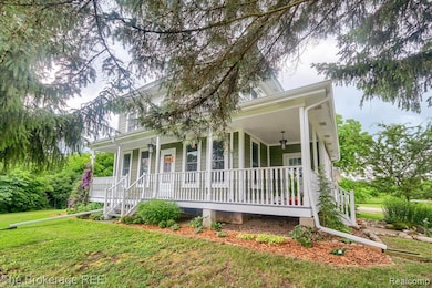 11484 Lapeer Rd, Davison, MI 48423 - photo 5