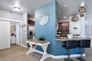 06-628 NE Apache Cir, Redmond-6