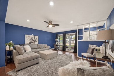 819 S 4th St, La Porte, TX 77571 - photo 5