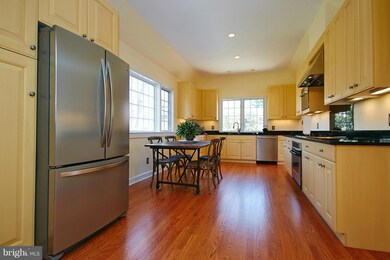 4645 N Dittmar Rd, Arlington, VA 22207 - photo 5