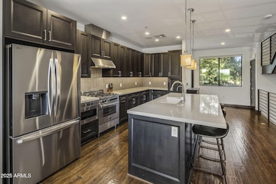 8-web-or-mls-D46A1007