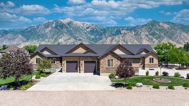 1405 S 200 W, Mona, UT 84645 - photo 2