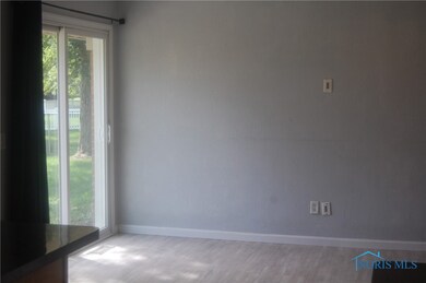 1347 N Genoa Clay Center Rd, Genoa, OH 43430 - photo 4