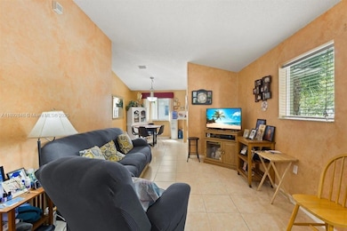 7780 NW 22nd Ct unit 201, Hollywood, FL 33024 - photo 6