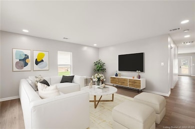 904 Fulton St, Jeffersonville, IN 47130 - photo 5