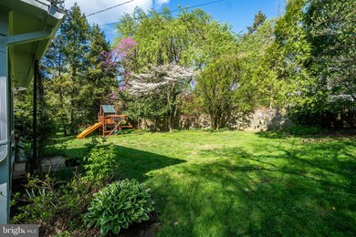 1047 Clover Dr, McLean, VA 22101 - photo 6