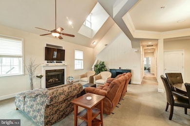 13952 Greendale Dr unit 19, Woodbridge, VA 22191 - photo 6