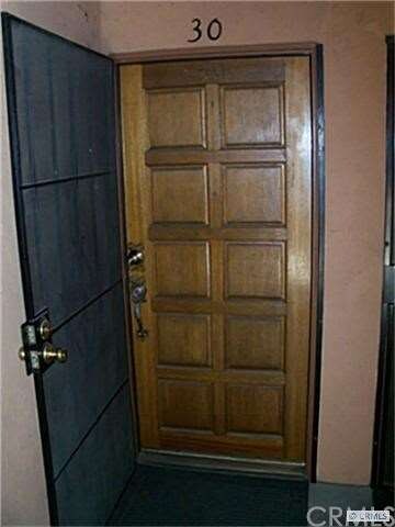 6600 Warner Ave unit 30, Huntington Beach, CA 92647 - photo 2