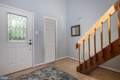 24B Chestnut Ct, Princeton, NJ 08540 - photo 4