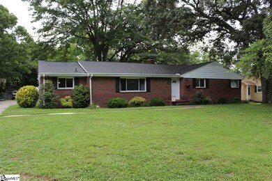 118 Fairlane Dr, Simpsonville, SC 29680 - photo 2