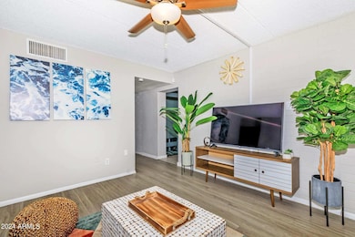 615 S Hardy Dr unit 2, Tempe, AZ 85281 - photo 4