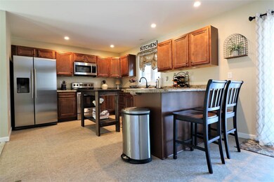 5 Merrill Dr, Chichester, NH 03258 - photo 4