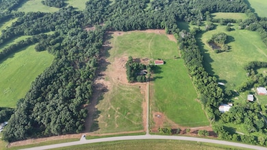 2831 Unionville Rd, Chapel Hill, TN 37034 - photo 5