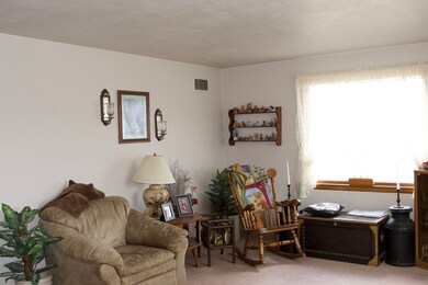 426 N Randolph St, Princeton, IL 61356 - photo 7