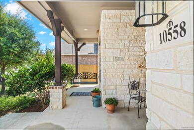 10558 Far Reaches Ln, Helotes, TX 78023 - photo 4