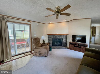 D11 Swannie Ln, Hightstown, NJ 08520 - photo 2