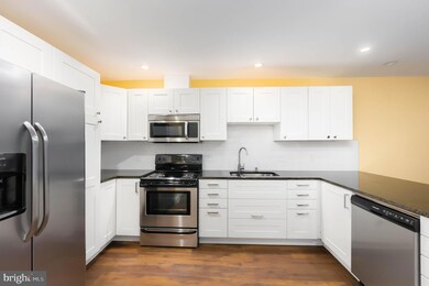 825 Hollins St unit 1, Baltimore, MD 21201 - photo 7