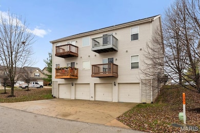 729 Tower Grove Dr unit C, Fairview Heights, IL 62208 - photo 2