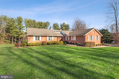 5 Colonial Oaks Ct, Phoenix, MD 21131 - photo 2