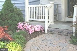 2423 Kemper Rd, Crofton, MD 21114 - photo 2