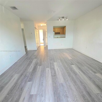 14500 SW 88th Ave unit 255, Palmetto Bay, FL 33176 - photo 4