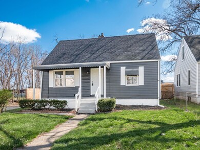 03_1353 E 15th Ave