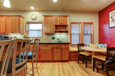 2524 NW Ordway Ave-5