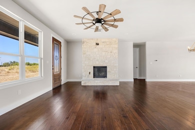 5777 County Road 236, Liberty Hill, TX 78642 - photo 4