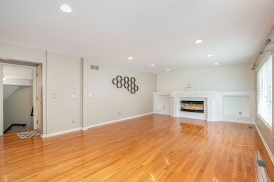 016_491glengarryway25-edit