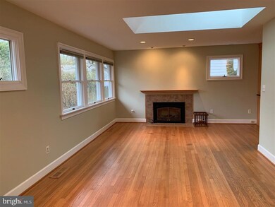 7512 Arden Rd, Cabin John, MD 20818 - photo 7