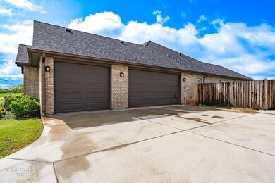 118 El Camino Ct, Abilene, TX 79602 - photo 2