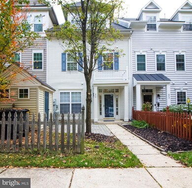 805 Estuary Dr, Odenton, MD 21113 - photo 3