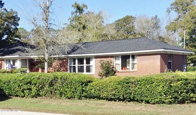 4429 Birkenhead Rd, Jacksonville, FL 32210 - photo 4