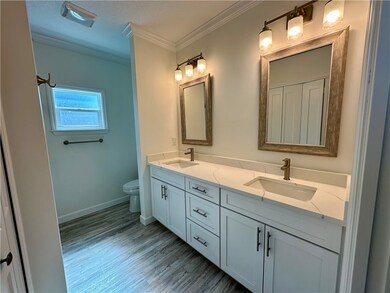 Master Suite Bathroom