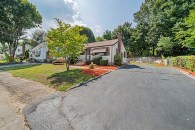 12 Gloria Rd, Randolph, MA 02368 - photo 3