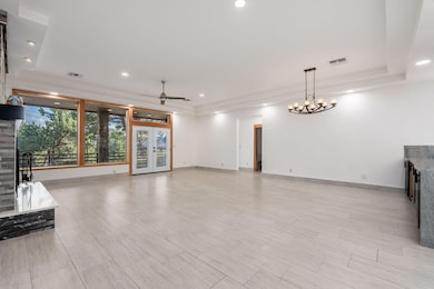 203 S Crescent Moon - 06