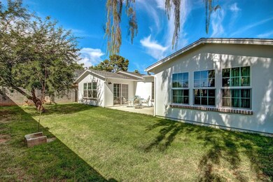 4607 E Devonshire Ave, Phoenix, AZ 85018 - photo 6