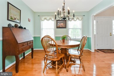 3517 Ardwick Cir, Fredericksburg, VA 22408 - photo 4