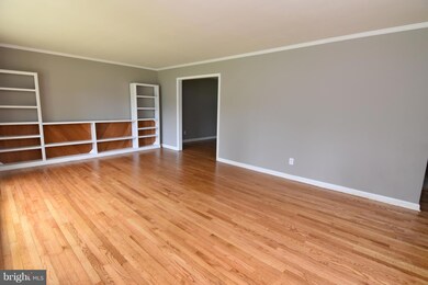 22907 Chestnut Rd, Lexington Park, MD 20653 - photo 3