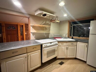 207 Brady St, Sitka, AK 99835 - photo 6