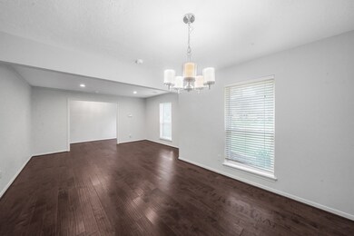 1038 Candlelight Ln, Houston, TX 77018 - photo 7