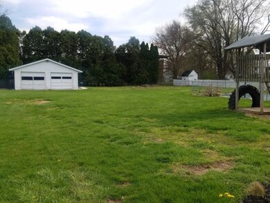 10928 Us Highway 20, Middlebury, IN 46540 - photo 3