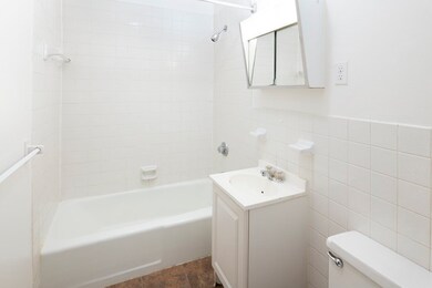 790 Main St unit 10, Cambridge, MA 02139 - photo 6