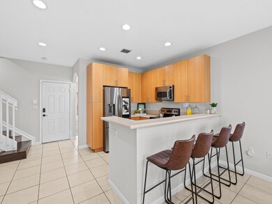 2511 NW 31st Ct, Oakland Park, FL 33309 - photo 7