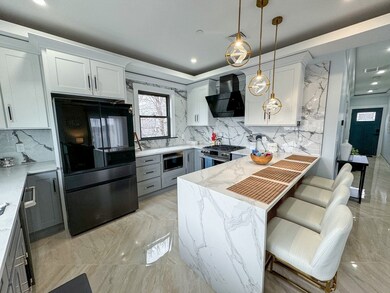 31 Train St unit 3Furnished, Dorchester, MA 02122 - photo 4