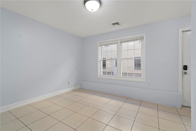 102 Dixon St unit 12, Providence, RI 02907 - photo 3